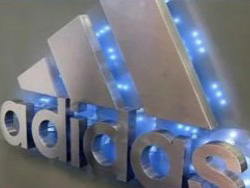 Fiber Laser Cutting Machine with Shuttle Table