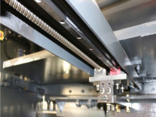 Hydraulic Guillotine Shearing Machine