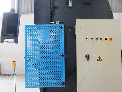 CNC Servo Electro-Hydraulic Press Brake, with DELEM E200P Controller