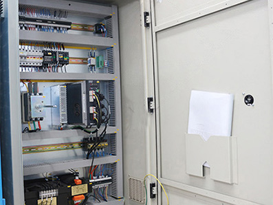 CNC Servo Electro-Hydraulic Press Brake, with DELEM E200P Controller