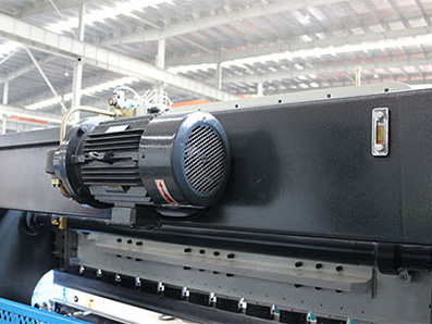 CNC Servo Electro-Hydraulic Press Brake, with DELEM E21 Controller