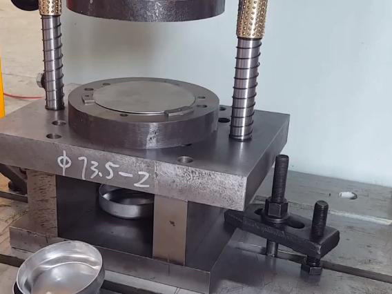 Four Column Hydraulic Press,  Type Y32